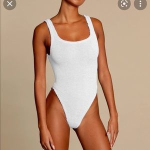 WHITE HUNZA G ONE PIECE SWIMSUIT